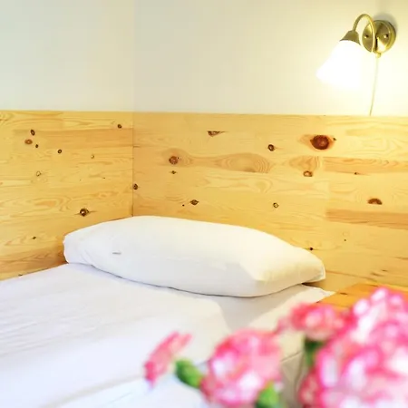 Bed and breakfast Halka 3*