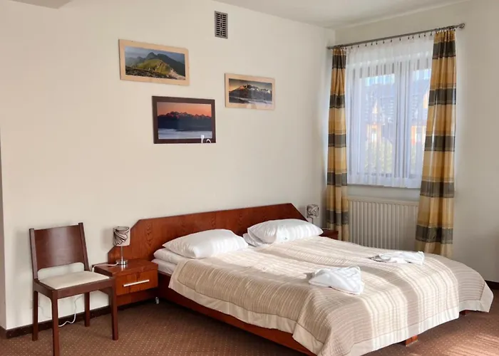 Halka Nocleg ze śniadaniem 3*