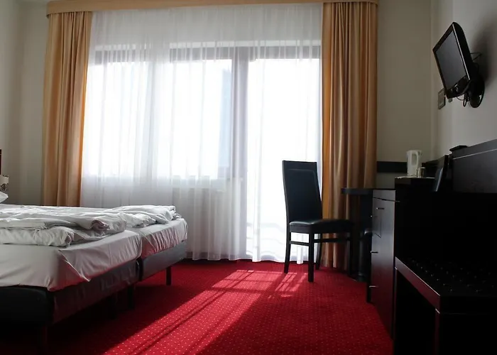 Halka Oda ve Kahvaltı 3*